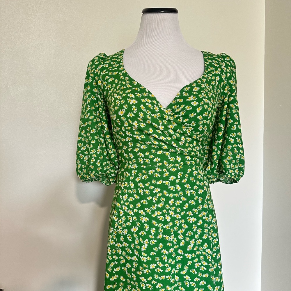 Wayf Kelly Green Daisy Puff sleeve wrap midi summer dress with slit leg